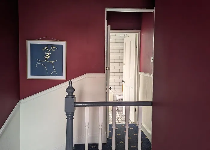 Spacious Home, By Headingley Stadium, Lgi, Leeds Arena, And The University Of Leeds