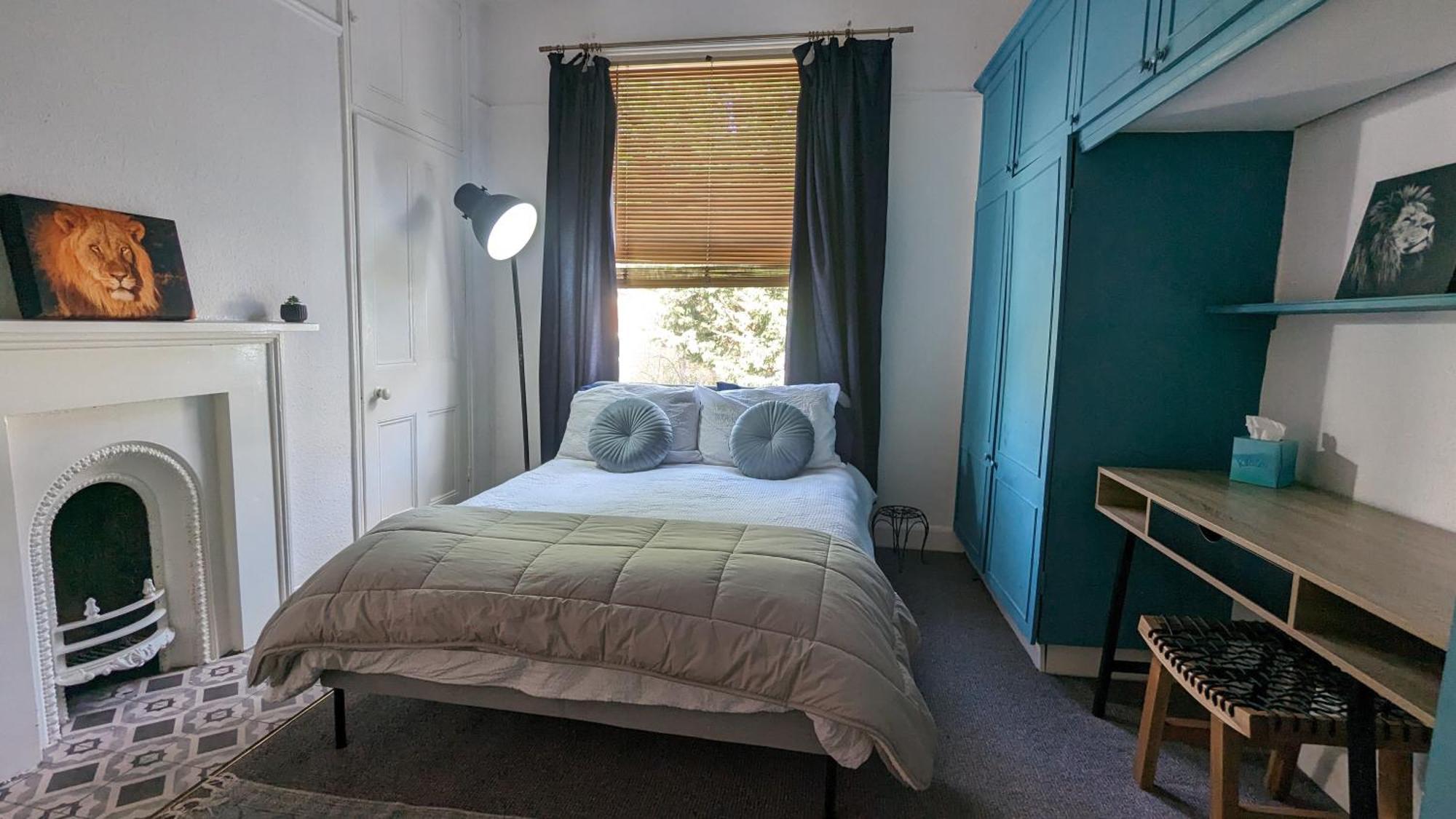 Spacious Home, By Headingley Stadium, Lgi, Leeds Arena, And The Of Leeds Holiday home